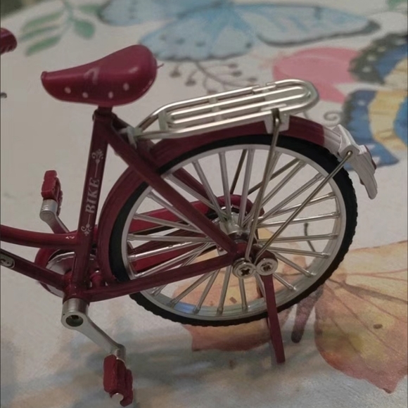 DIY Vintage Bicycle Model Decoration - Picture 2 of 3